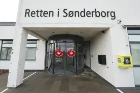 Risikerer fængsel: To mænd tiltalt for menneskeudnyttelse af mindreårige