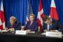 Trump mette frederiksen og Jens-Frederik Nielsen underskriver aftalen