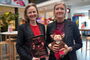 Marketingchef Annette Bramsen (TV) og kædedirektør Rikke Krause (TH) glæder sig til at folde universet fra årets julefortælling ud i SuperBrugsen og Kvickly. Coop Danmark