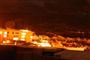 Genspejlingen af den flydende lava fra vulkanen Galeras´udbrud i 2008.
 Foto: Foto: AP / POLFOTO