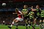 Nicklas Bendtner i aktion for Arsenal i tirsdagens kamp mod Celtic.
 Foto: ALASTAIR GRANT / POLFOTO